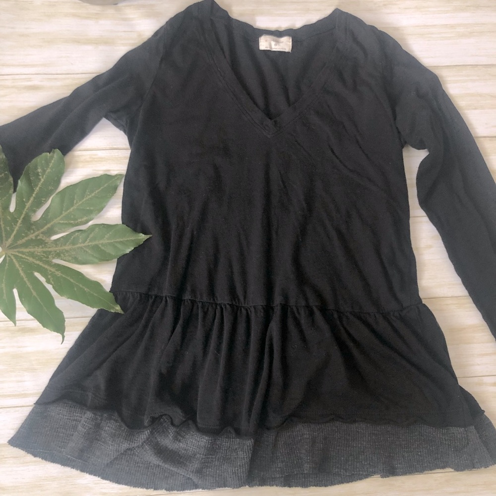 Anthropologie t.la size xs 0 2 black long sleeve shirt.